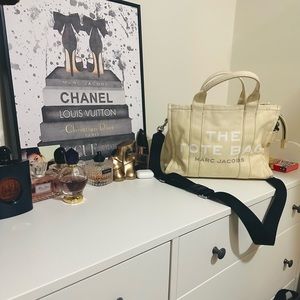 Marc Jacob’s tote bag